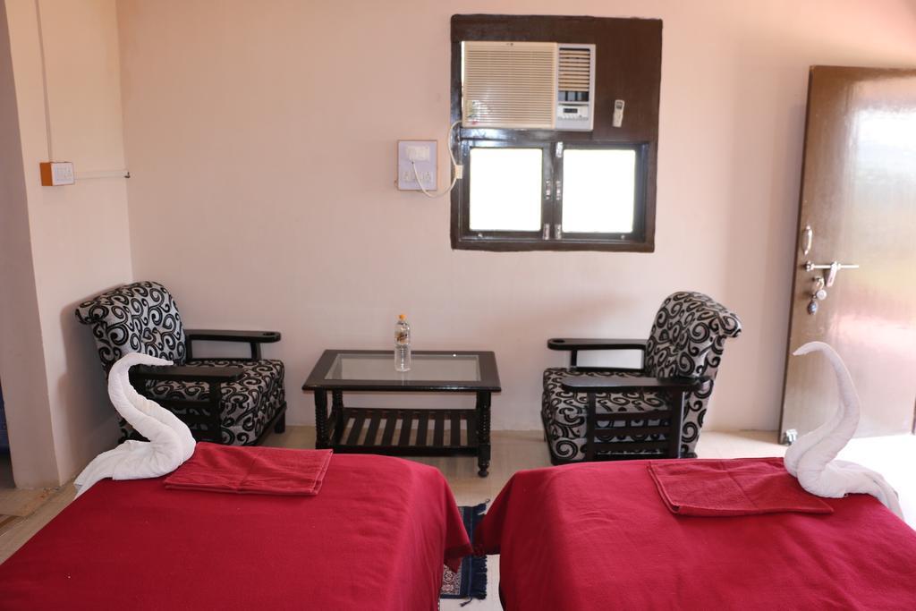 Kutch Safari Lodge Bhuj Exterior photo